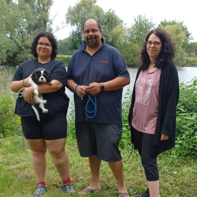 Fam. Engel kann endlich ihren Milow mit 13 Wochen in die Arme schließen.